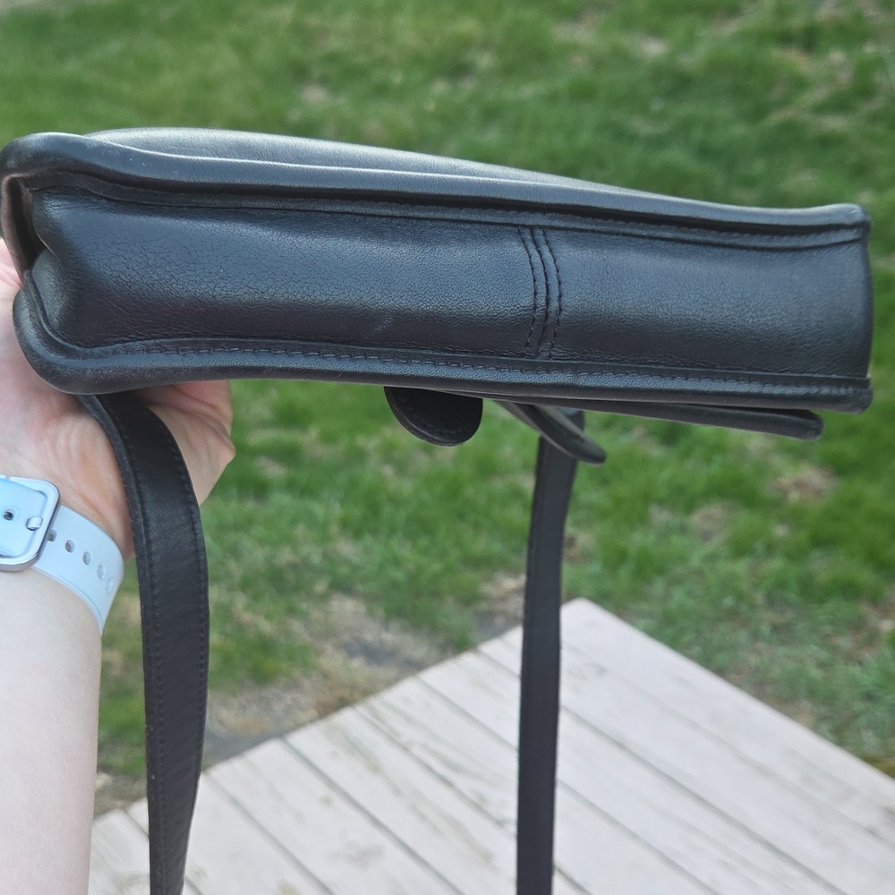 Coach Vintage Station 5130 Bag 1992 Black Leather $500 Estimated Retail GUC - Picture 12 of 17